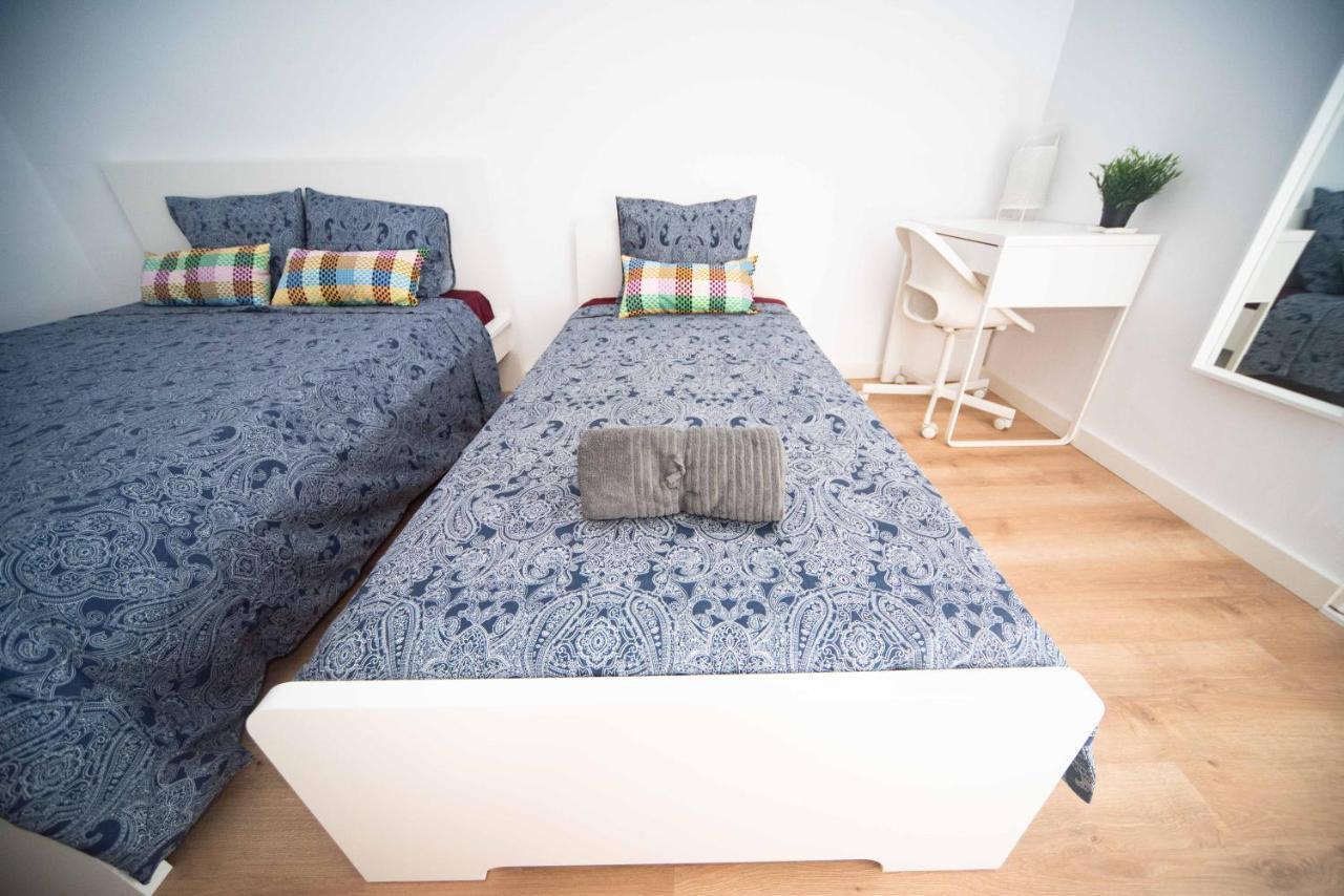 Albergue By Rambla De Catalunya